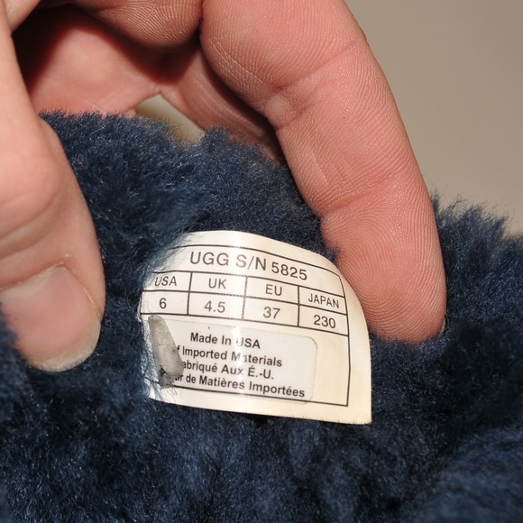 Navy Classic Boot UGG Boots 5825 Size 6 3091 - Picture 6 of 7